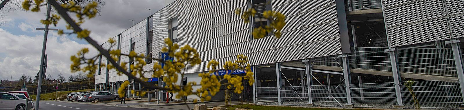 Parkhaus UKW